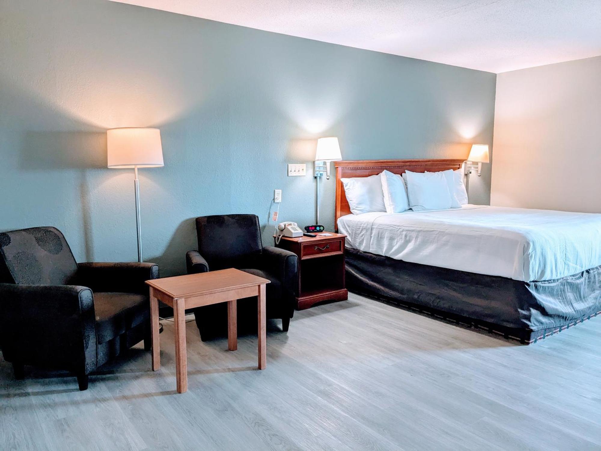 Baymont By Wyndham Lebanon In Villa Екстериор снимка
