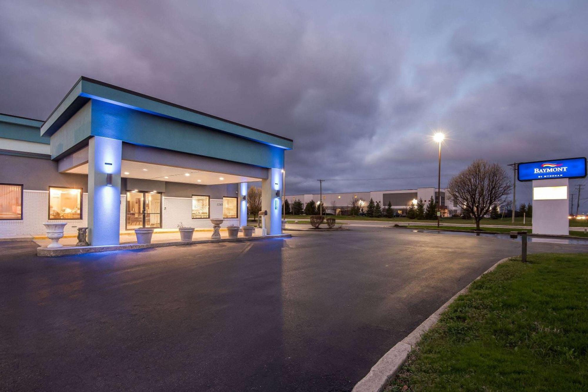 Baymont By Wyndham Lebanon In Villa Екстериор снимка